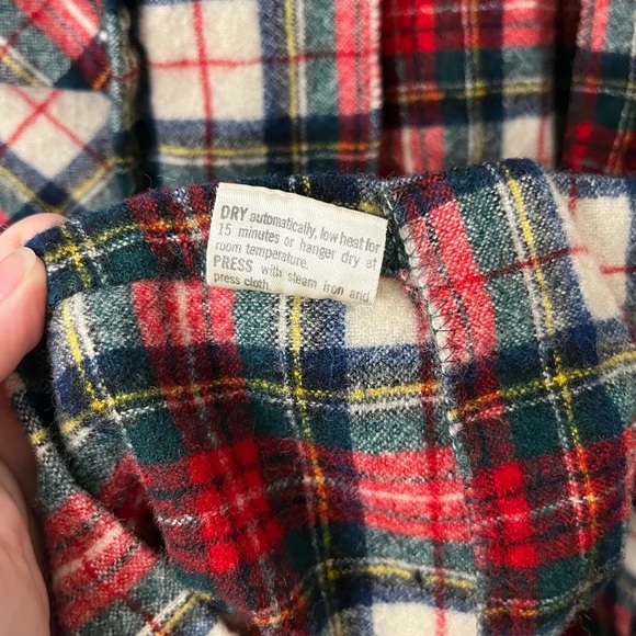 Pendleton Woolen Mills 100% wool plaid shirt size M - Stewart dress tartan - Picture 9 of 11